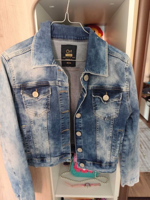 Дамско дънково яке