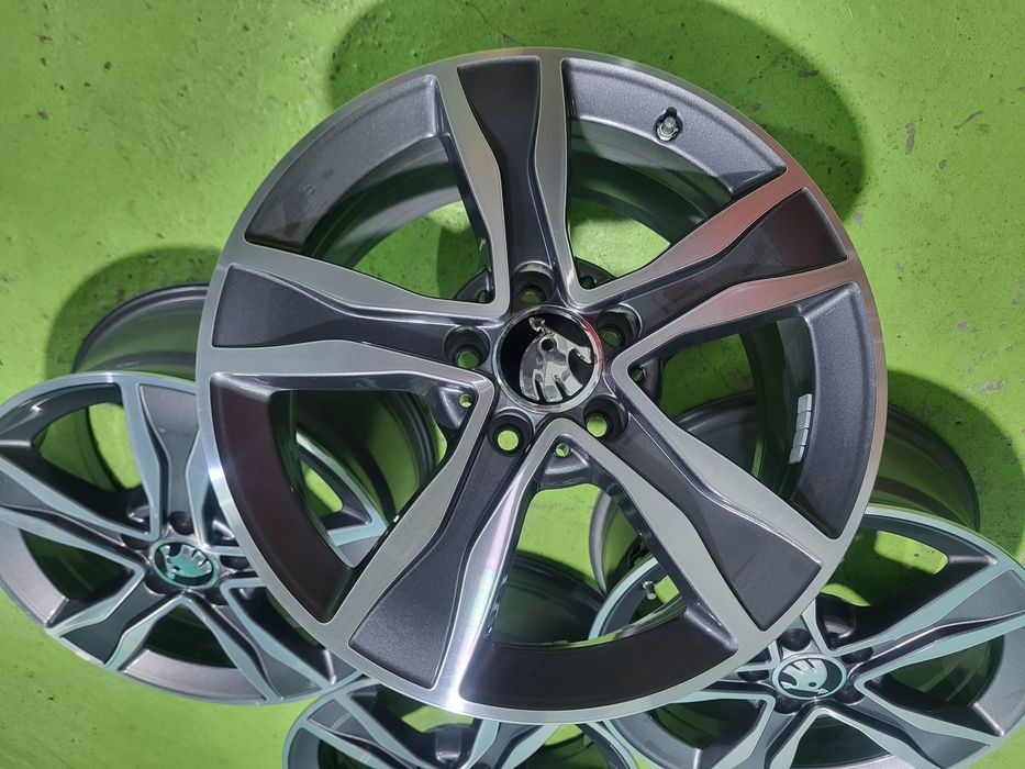 17 5x112 Skoda лети джанти 5х112 шкода