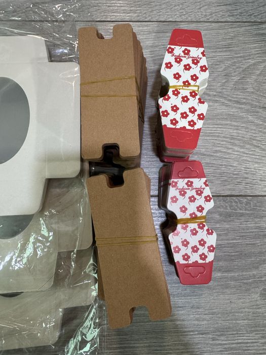 Маниста и опаковки