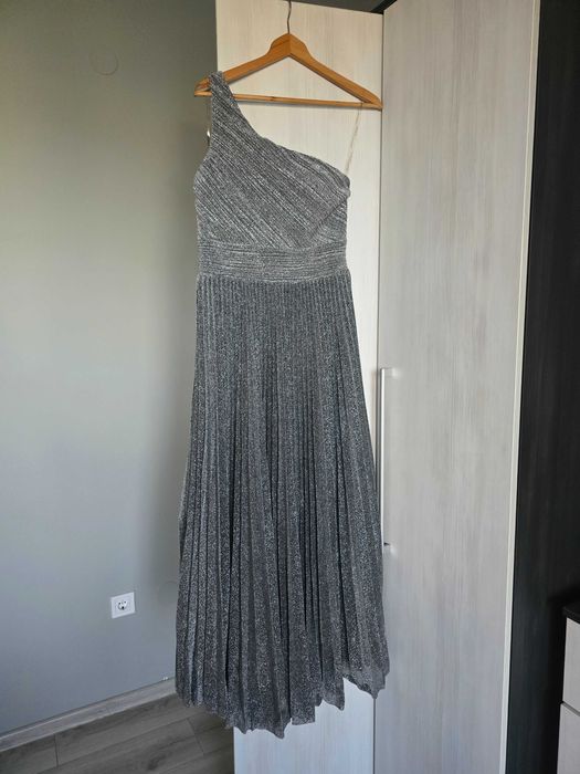 Официална рокля - сребриста