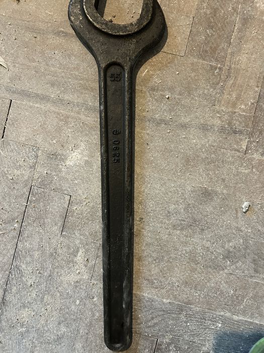 Гаечен ключ 55 / 60 за брой