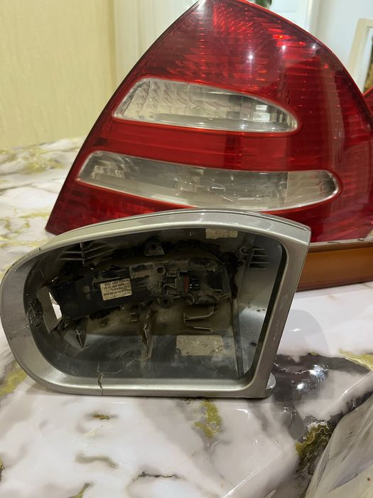 Фонари на мерседес