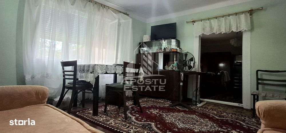 Casa 4 camere,Teren 360 mp Micalaca Garaj, Gradin