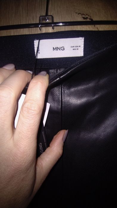 Кожен клин Mango