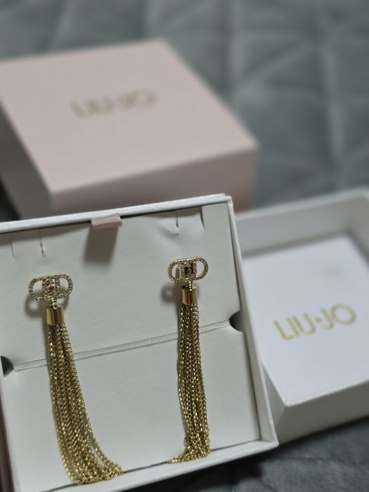Чисто нови с кутийка обеци Liu Jo