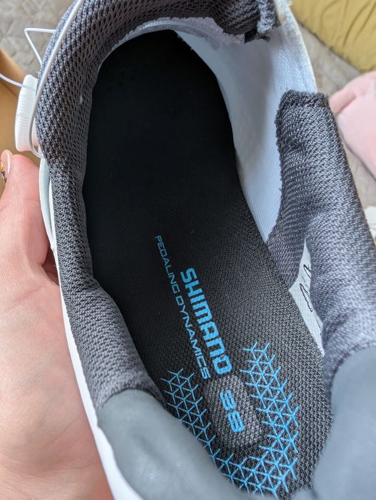 НОВИ! Обувки за колело Shimano с блокове за педали - 90€