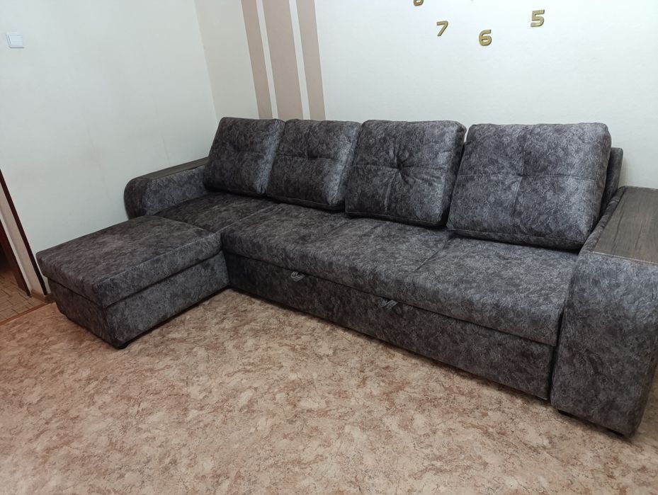 Перетяжка мягкой мебели