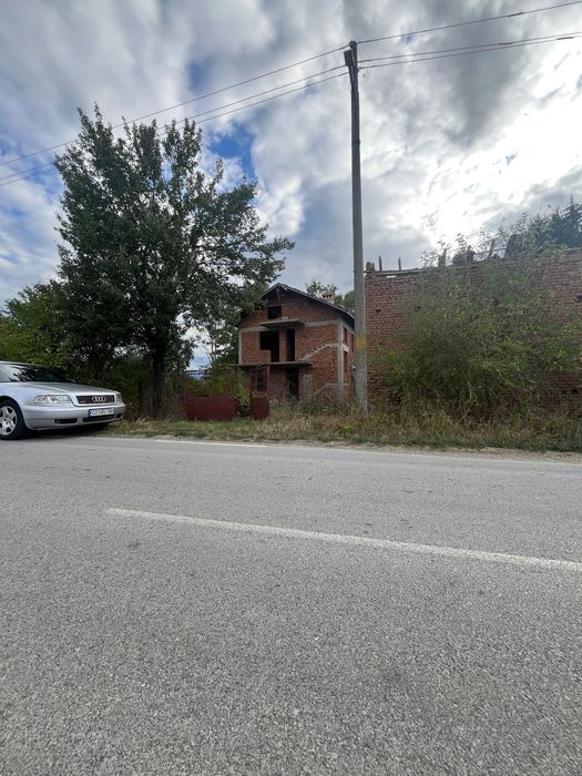 Продава се Къща в с. Злокучене, Област София-област - 76 кв.м за 1290 €/кв.м - Снимка #3