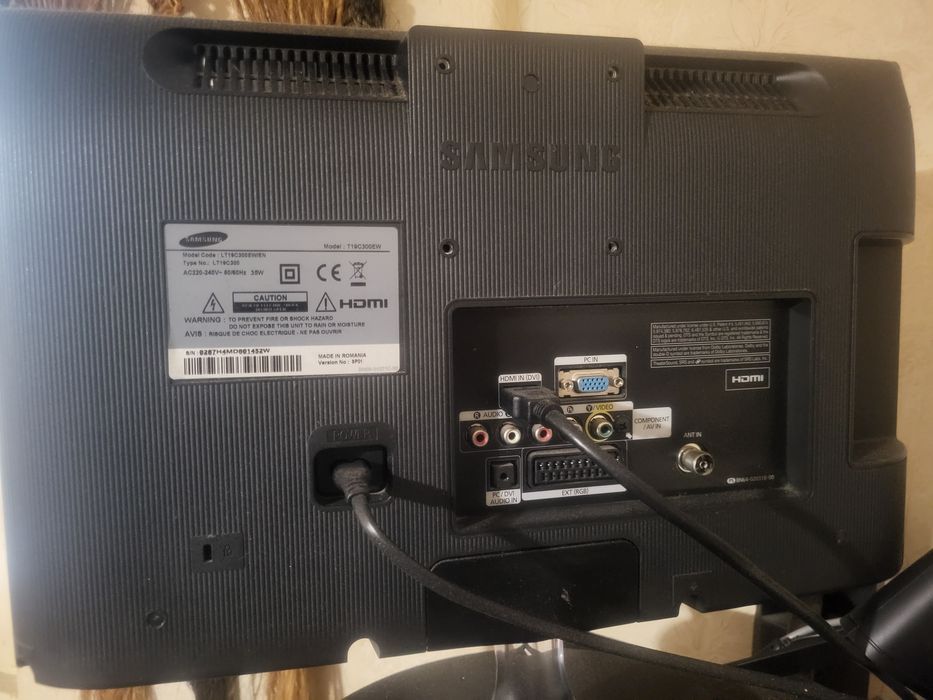Samsung tv 19 инча
