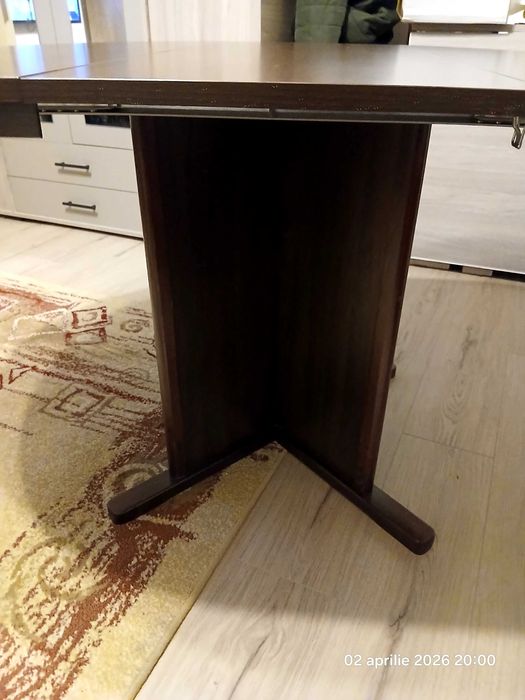 Masa rotunda extensibila de la 100cm la 140 cm