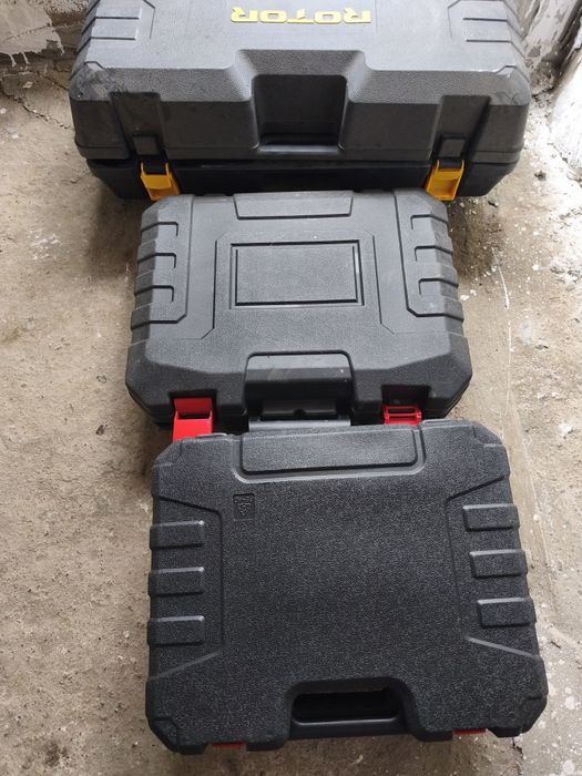 Vând trusa/cutie polizor/drujba/rotopercutor/flex