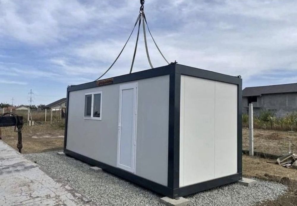 Vând container 2,4x6,0 transport gratuit