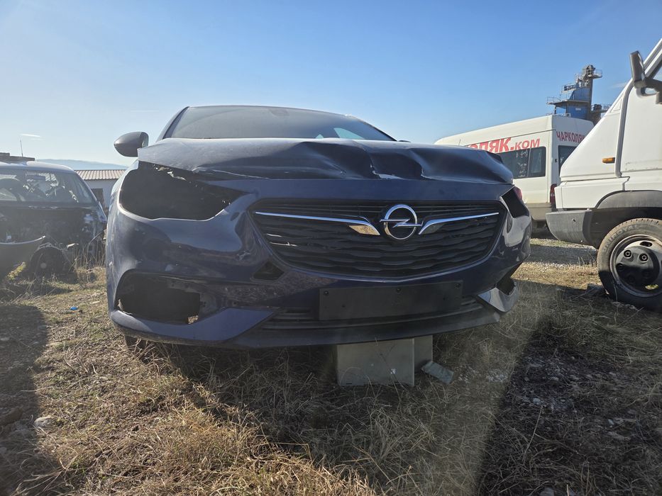 Opel Insignia B 1.6cdti -на части