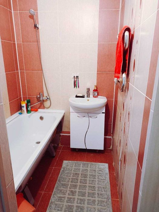 Продам 1к кв на Батысе