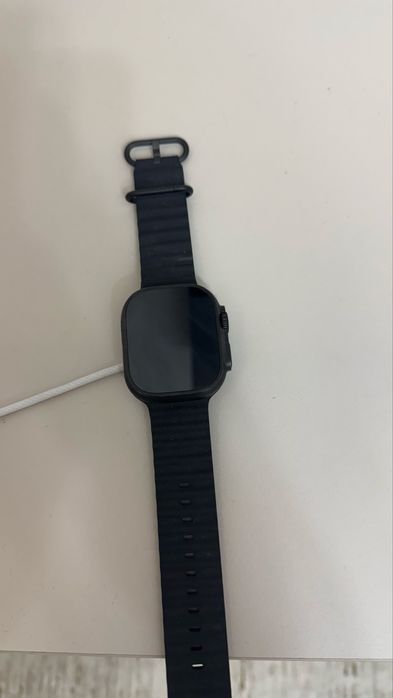 Apple Watch ultra 2 49mm Black 100%