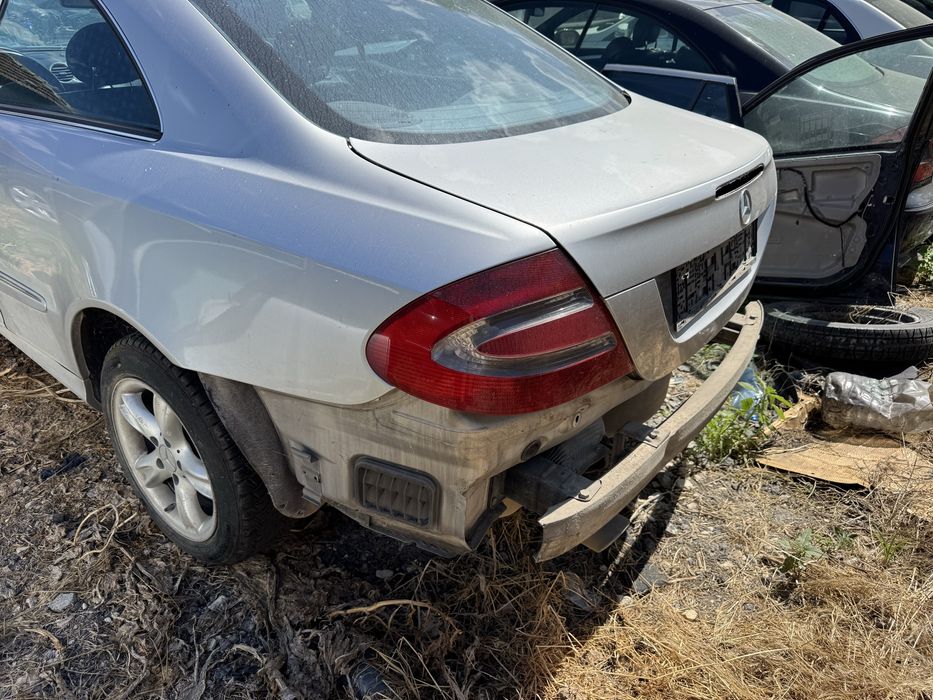 На части! Mercedes CLK240 бензин М112 ръчна скоростна кутия