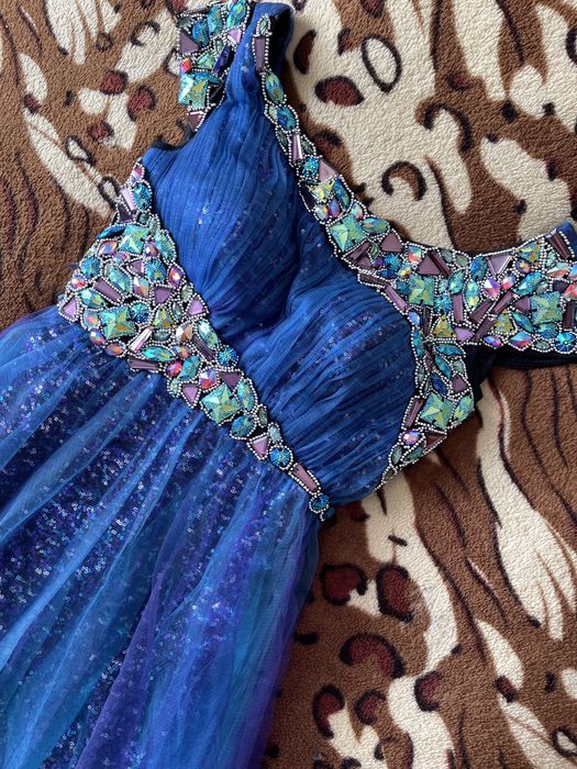 Платье на выпускной