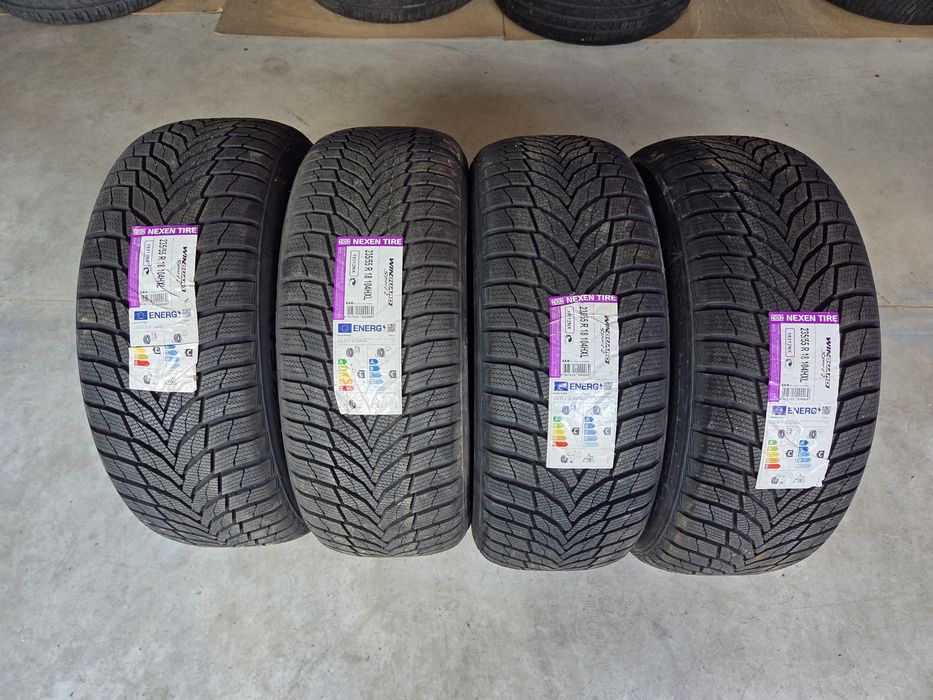 Set 4 Anvelope noi iarna Nexen 235/55/18 dot 2024