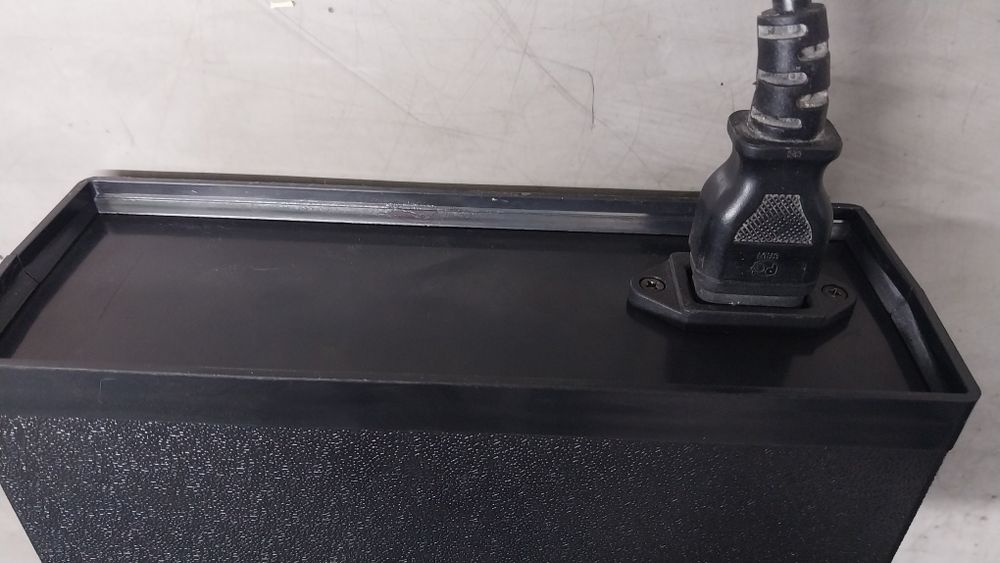 Лабораторный блок питания