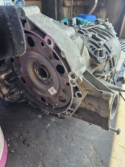 Автоматична скоростна кутия за Audi a4 B8 2010god