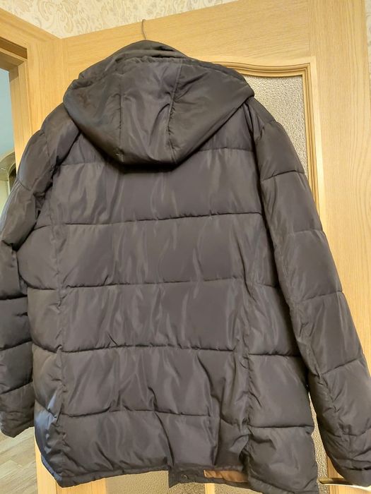 Продаю зимнюю куртку