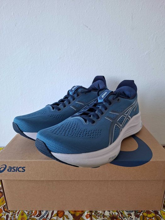 Нови ASICS Gel Kayano 32 43.5 номер маратонки за бягане Асикс оригинал
