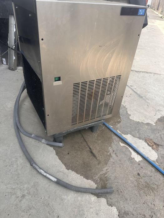 Ледогенератор / лед гранула/ трошен лед