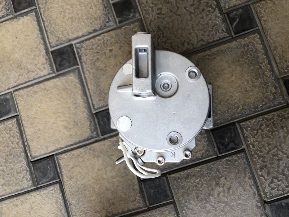 Компрессор кондиционера Captiva