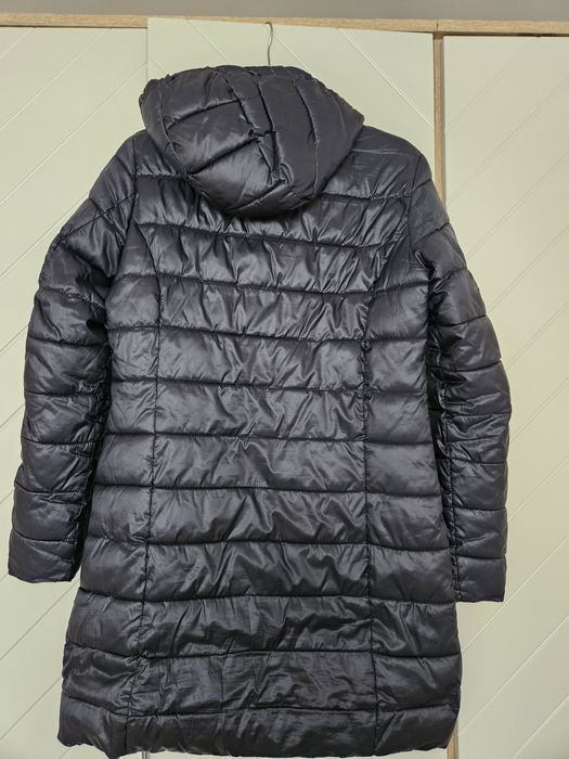 S Oliver Дамски Тъмно синьо пухкаво тънко яке, размер S. Много удобно