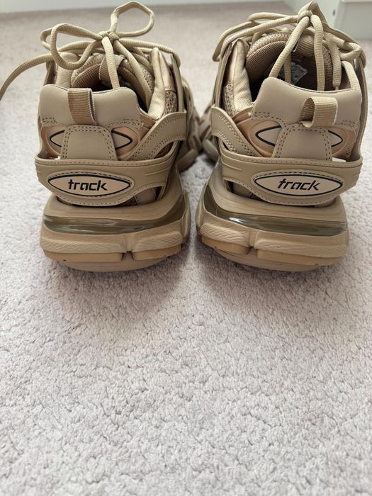 Adidași balenciaga track
