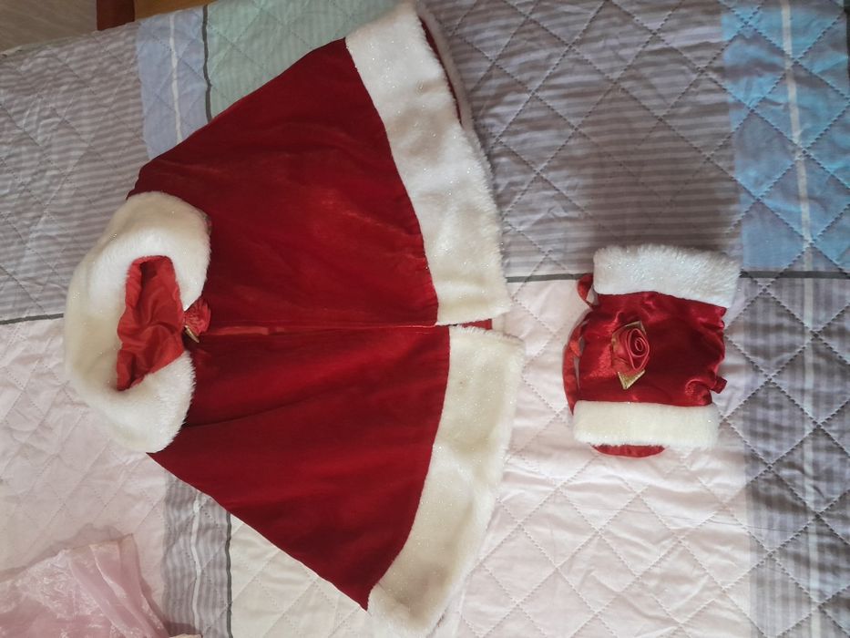 Продам новогодние костюмы на девочку