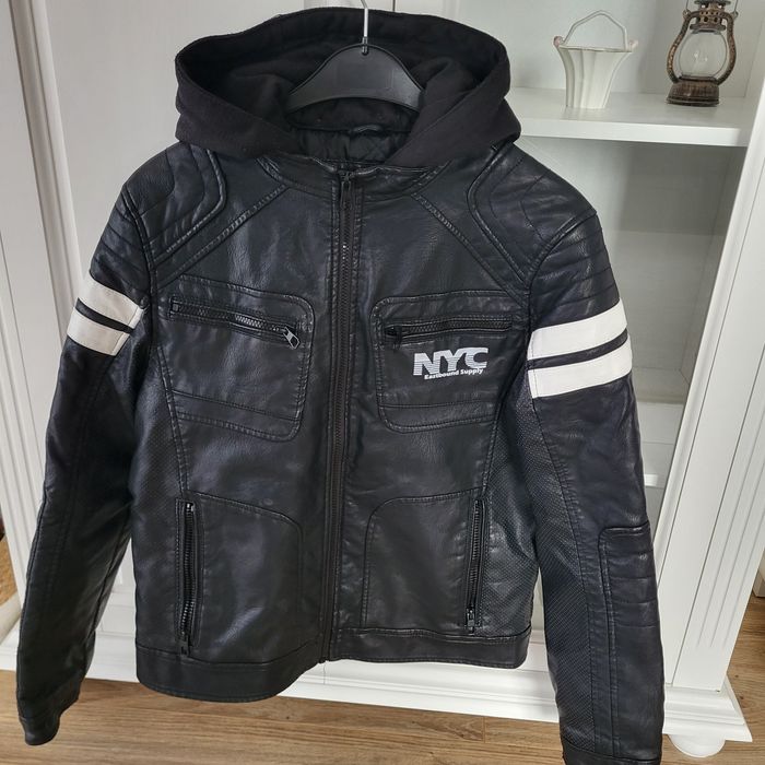 Geaca din imitație de piele pt copii