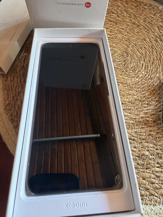 Xiaomi 14 full box