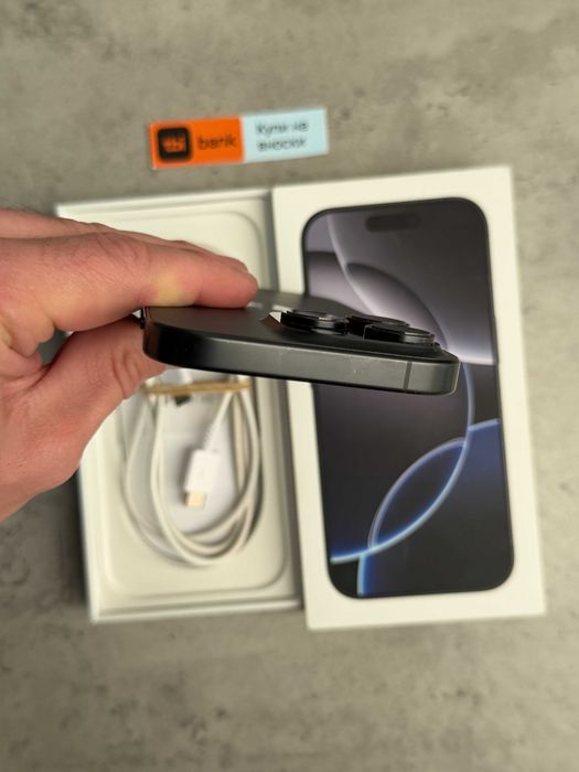 КАТО НОВ! iPhone 16 Pro Лизинг от 22€/мес Black Titanium 128GB черен