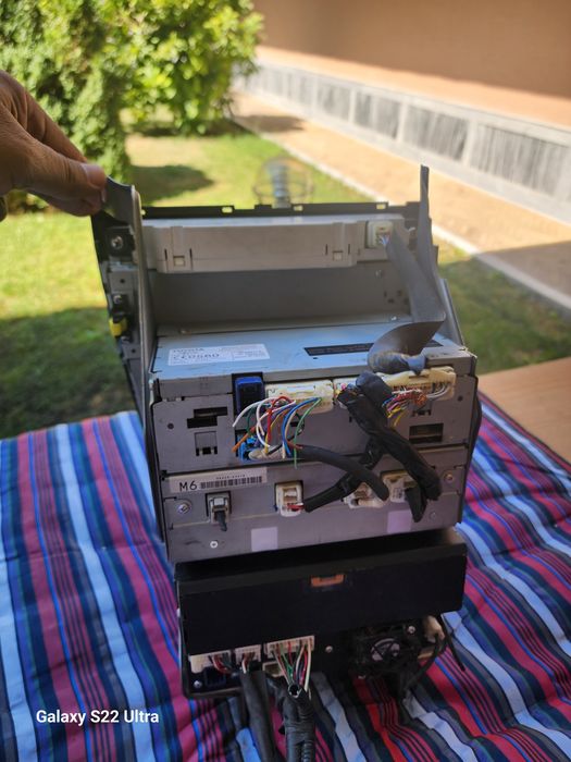 Prodoyotsya Monitor complete lexus s.                    350.  Model 2