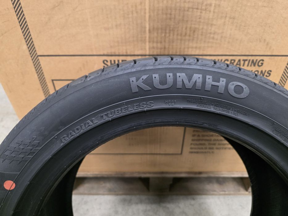 215/45/16 86H 4бр.KUMHO ECSTA-Made in KOREA-Rim protector