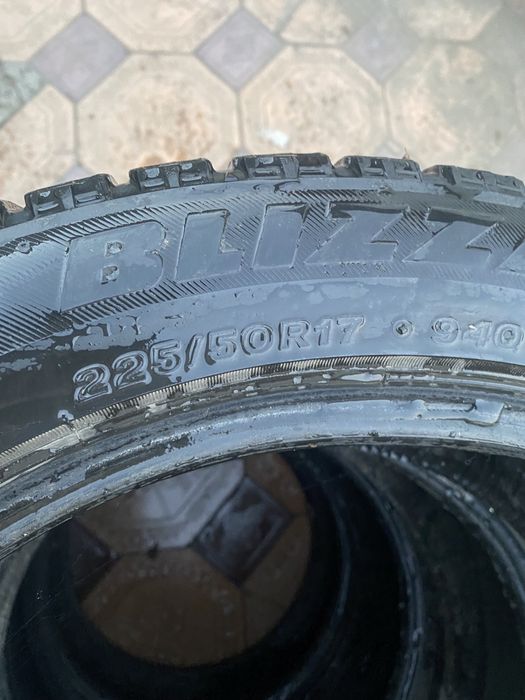 Зимние шины 225,50,r17
