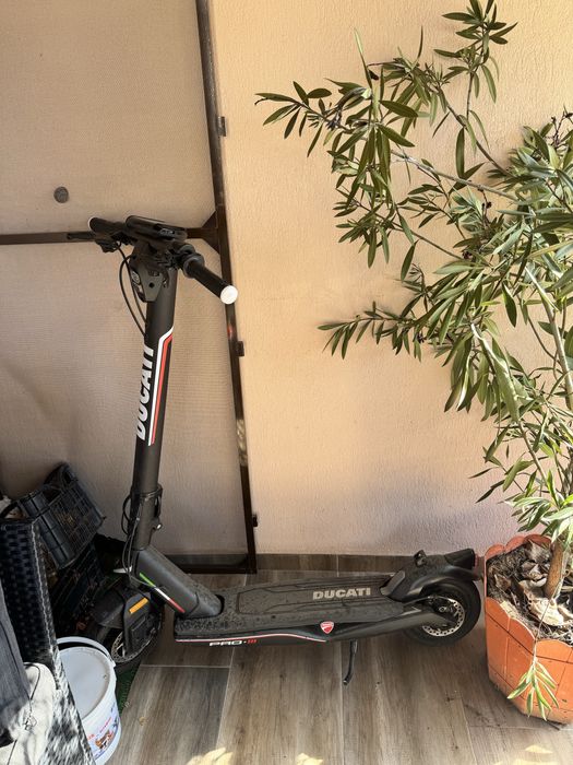 Trotineta Ducati pro 3