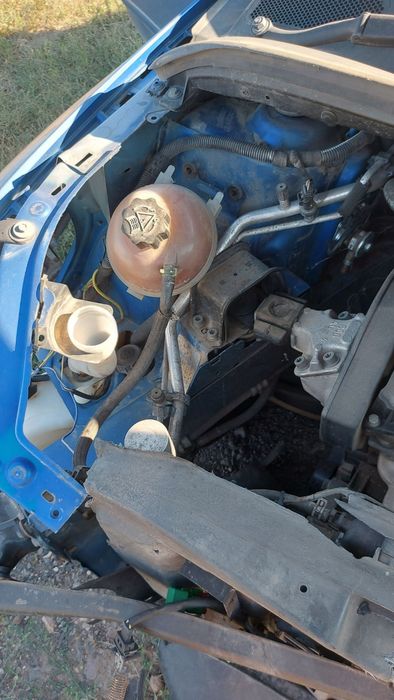 Peugeot 307 1.6 автоматик на части