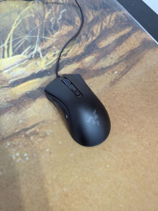 Продам игровую мышь razer