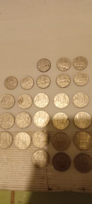 Monede vechi românești.3lei 1966 5buc,. 11.leu 1966,8buc.100lei 1994