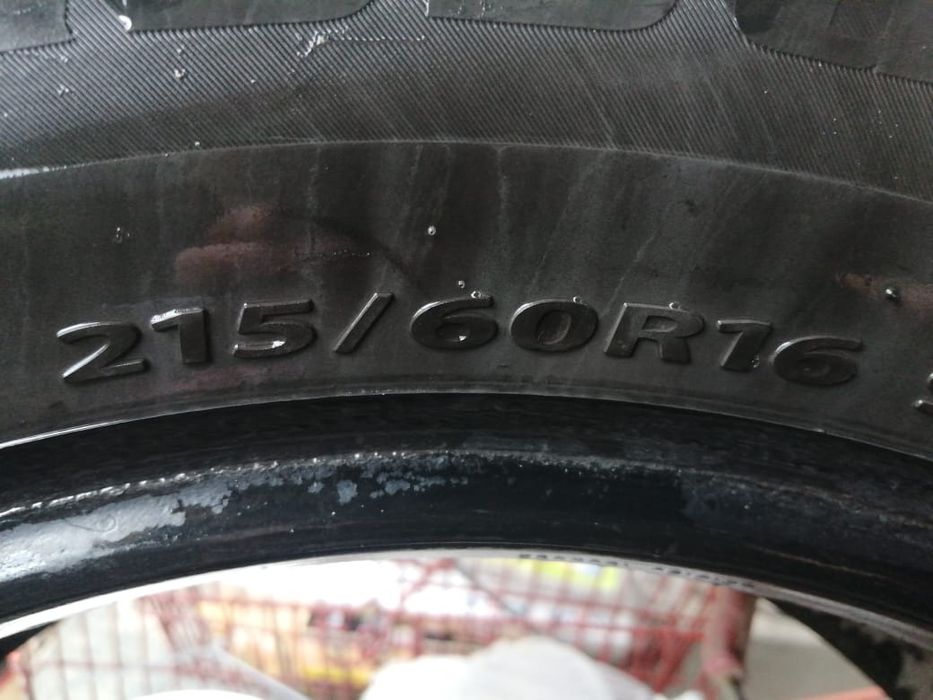 Продам летние шины 215/60/16