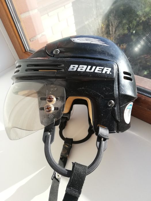 Хоккейный шлем BAUER