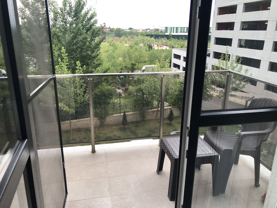 Garsoniera cu balcon hils pallady etaj 2