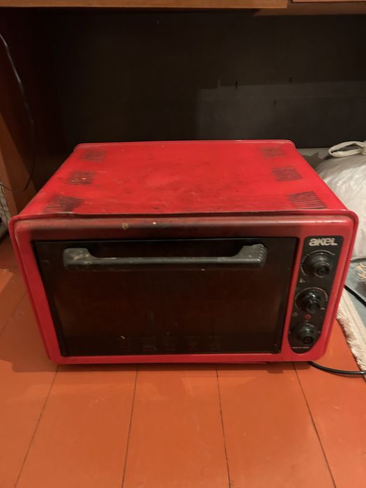 Асел пеш сатылады