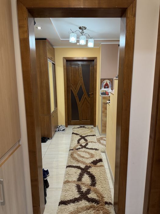 Vand aprtament 2 camere decomandat confort 1