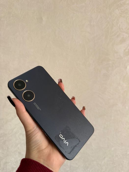 Продам vivo y03 64