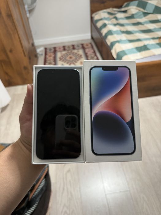 iPhone 17 128gb.