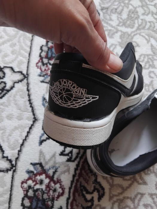 Кроссовки мужские 42 размер