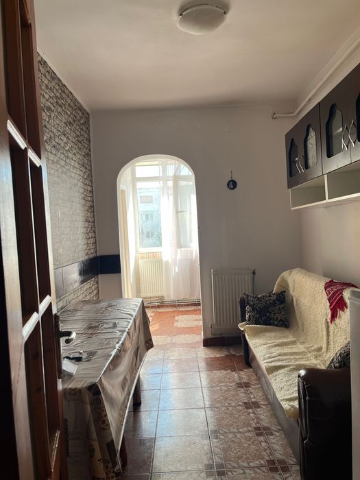 Apartament 2 camere de inchiriat - Adjud